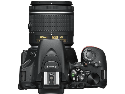 Nikon D5600 + 18-55 AF-P VR + 70-300 AF-P DX.Picture3